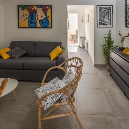Appartement Terrasse Climatise Calme En Centre-Ville LʼIsle-sur-la-Sorgue Dış mekan fotoğraf
